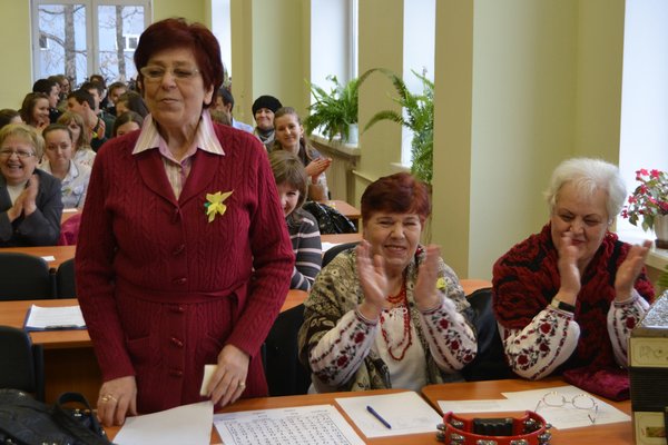 Люди, які започаткували поріднення Умані та Мілфорда – Осадчук Раїса Хомівна, Лапчинська Євгенія Миколаївна та  Костриця Олена Олексіївна